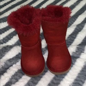 Uggs (toddler girl )
